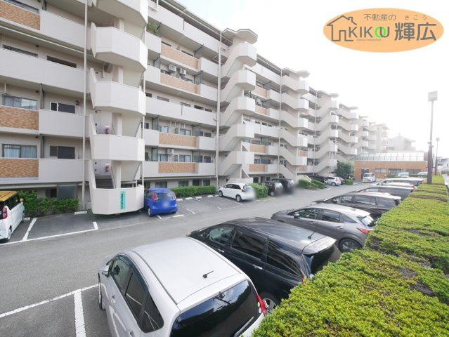 【駐車場】 | ユニライフ明石魚住　3階