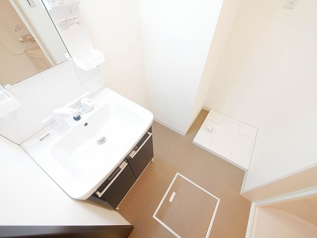 ジーメゾン奈良エルカーサの洗面所