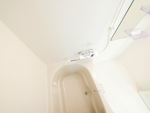 ジーメゾン奈良エルカーサの浴室