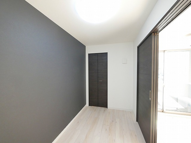 ジーメゾン奈良エルカーサの洋室