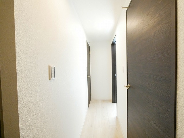 ジーメゾン奈良エルカーサの玄関