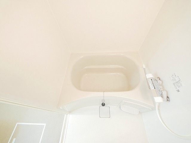 ジーメゾン奈良エルカーサの浴室