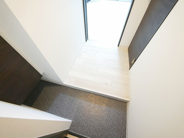 ジーメゾン奈良エルカーサの玄関|ゆったりとした玄関です