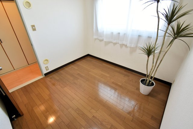 【洋室】 | プレステージ宇都宮