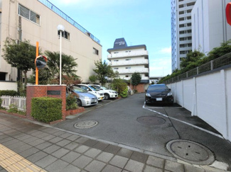 【駐車場】 | 駐車場です。