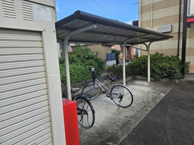 【その他】 | レオパレスカトレア | 駐輪場