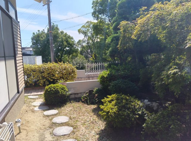 西宮市樋之池町　土地の周辺|お庭も広々とれます。