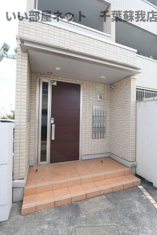 ベイリーフのエントランス|安心のオートロック付き！