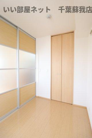 ベイリーフの洋室|ゆったりした洋室です