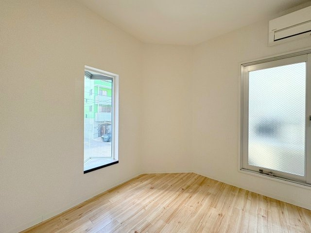 メゾンオパルの洋室