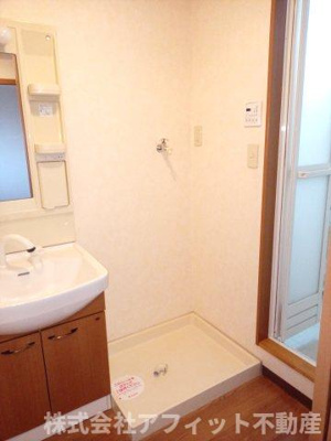 【その他】 | ランドマーク曙 弐番館 | 室内洗濯機置き場