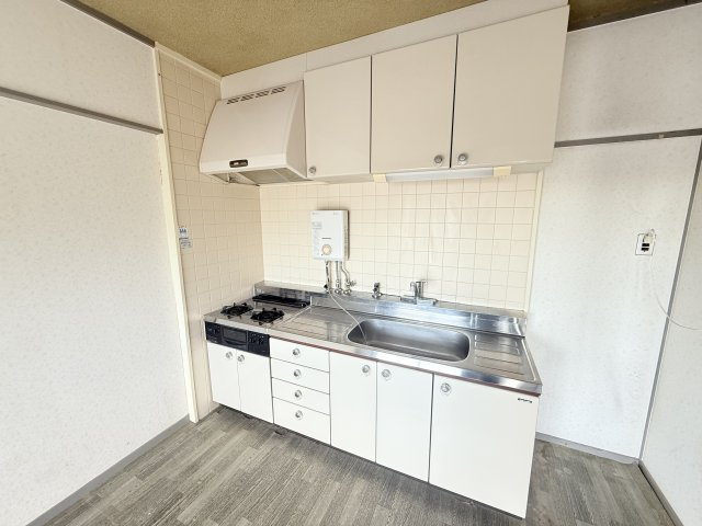 塩屋住宅２号棟のキッチン