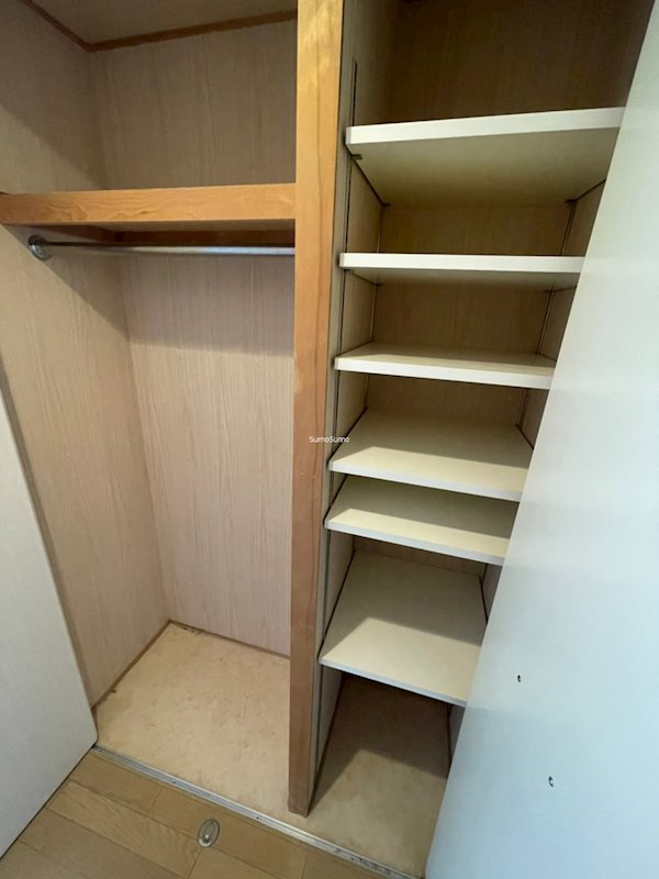 エスリード難波WESTの収納