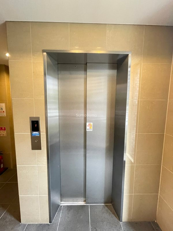 エスリード難波WESTの外観