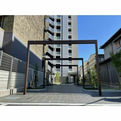 【エントランス】 | ArtizA新大阪D.C.