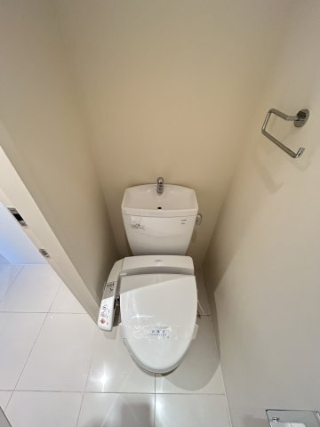 匠空KYOUMACHIBORIのトイレ|落ち着いた色調のトイレです