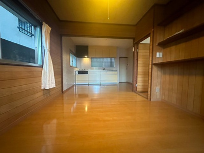 【居間・リビング】 | 安岡寺町3丁目貸家