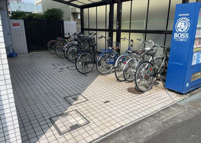 【駐輪場】 | メゾンドアンピィール