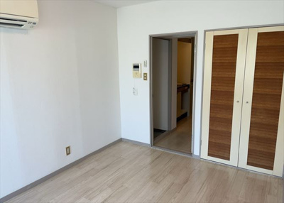 【洋室】 | メゾンドアンピィール