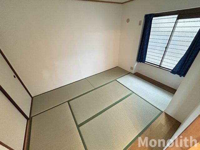 ハイツニシカワの和室