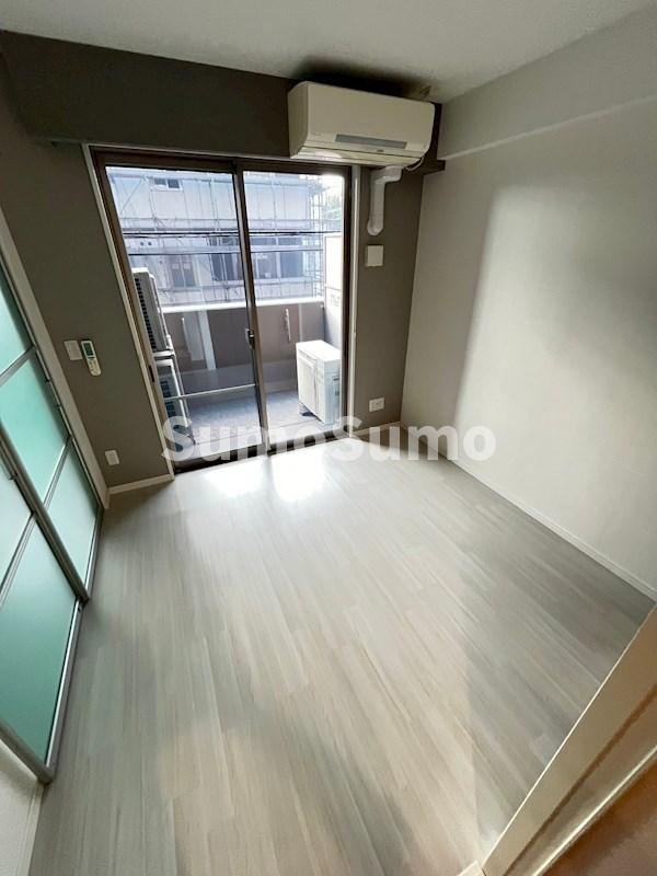 AMISTAD（アミスター）の居間・リビング|ゆったりとした居間です