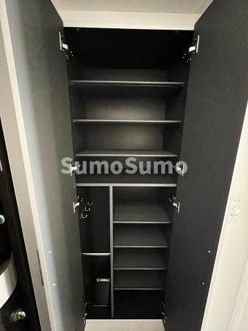 プレサンスOSAKA姫里エンファシスの収納