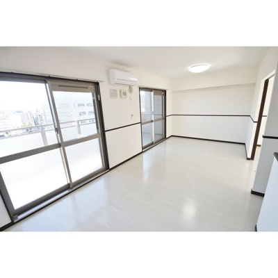 【居間・リビング】 | Lotus覚王山