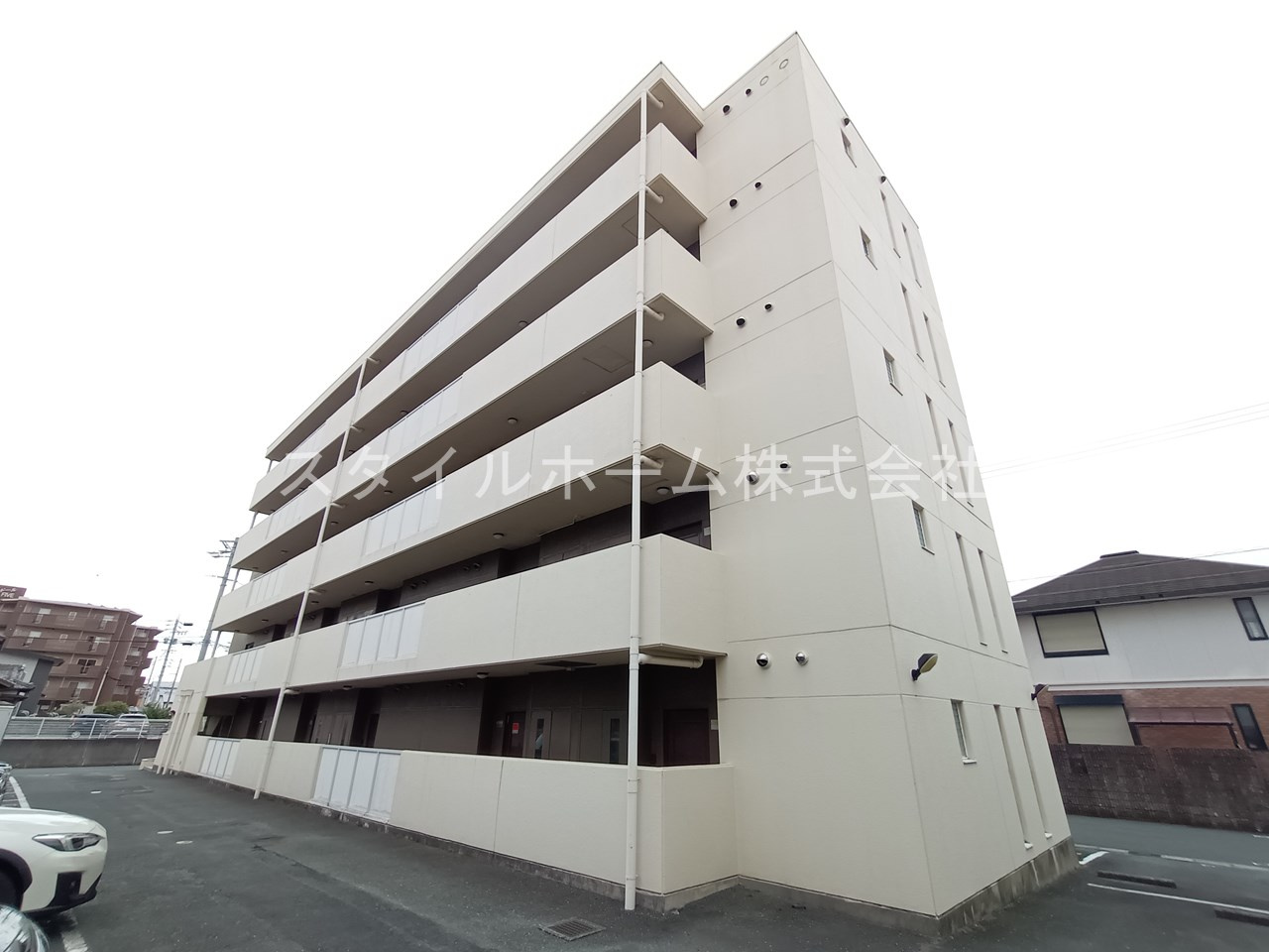 エトワール佐藤の外観