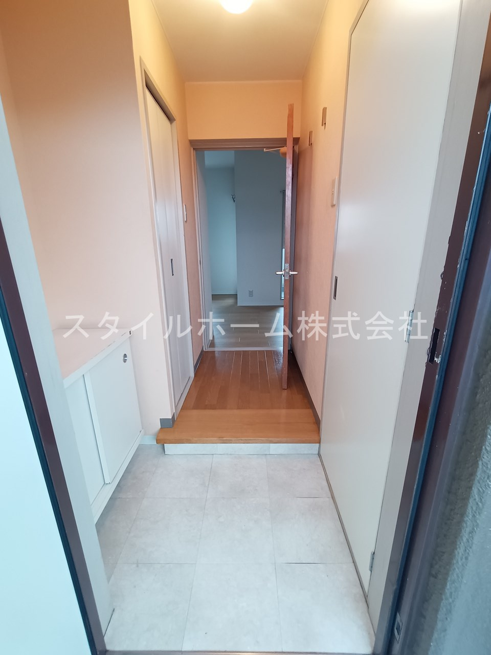 エトワール佐藤の玄関