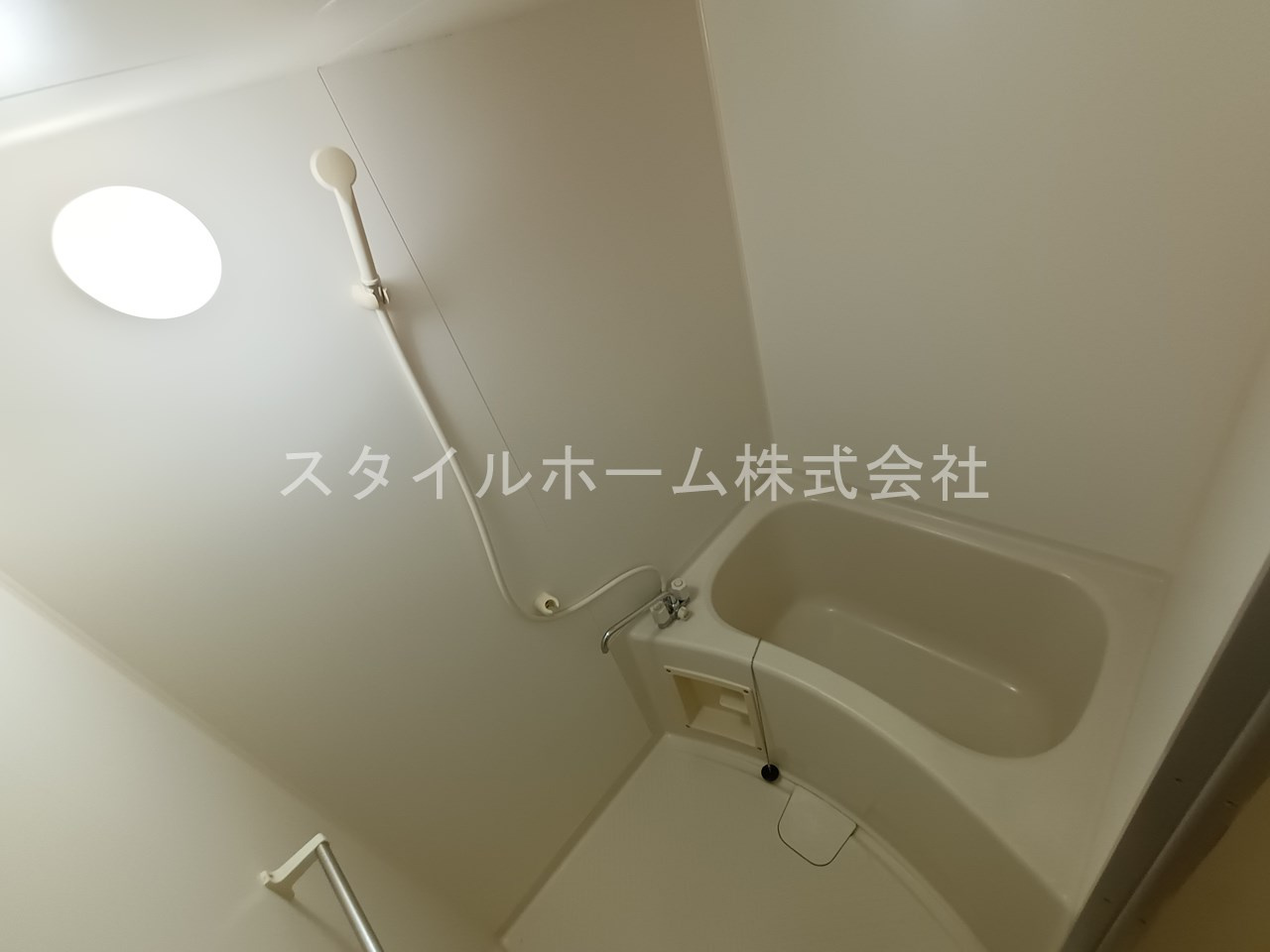 エトワール佐藤の浴室