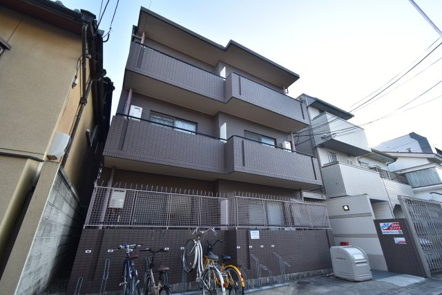 グリーンハイツ桂の外観