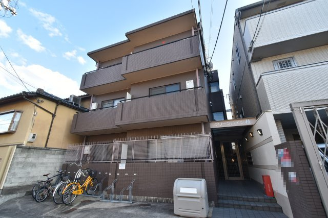 グリーンハイツ桂の外観