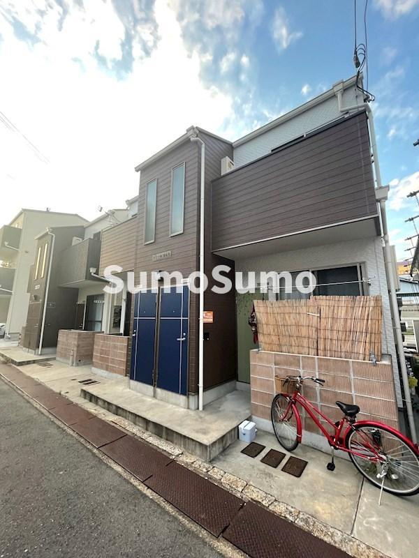 エミールカルモ