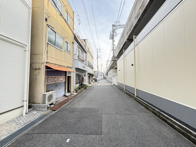 大石東町6丁目土地の前面道路含む現地写真