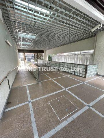 コープ野村梅田A棟のロビー|落ち着いたロビーです