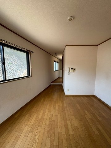 エクセル妙法寺の居間・リビング