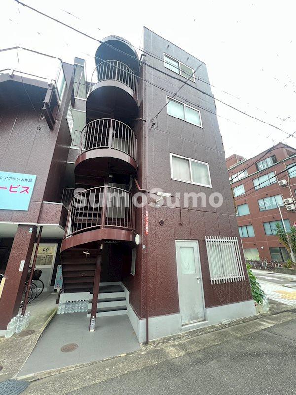 ライトシャルムの外観|落ち着いた雰囲気の外観です