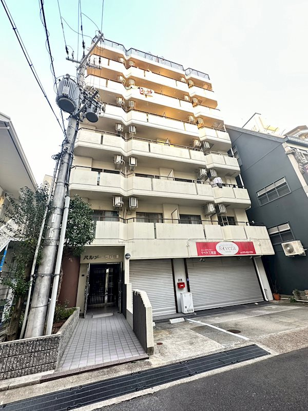 神戸市中央区加納町３丁目の賃貸マンション