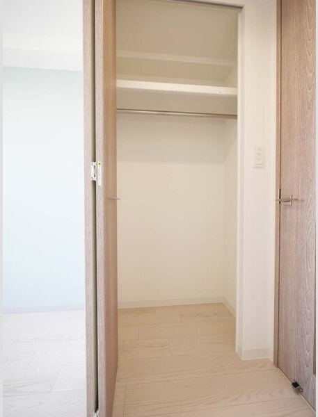 神戸市長田区細田町２丁目の賃貸マンションの収納