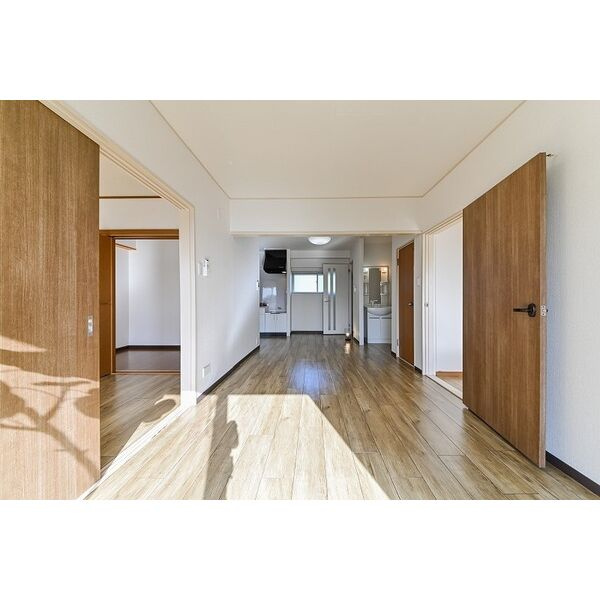 一宮市浅野字大島の賃貸マンションの寝室
