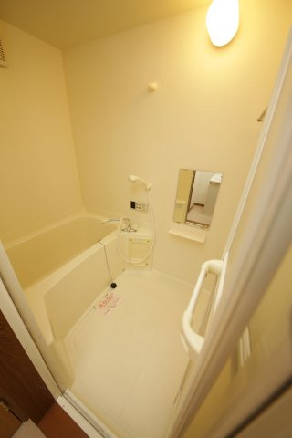 アヴニールT・Mの浴室