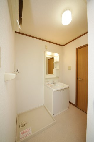 アヴニールT・Mの洗面所