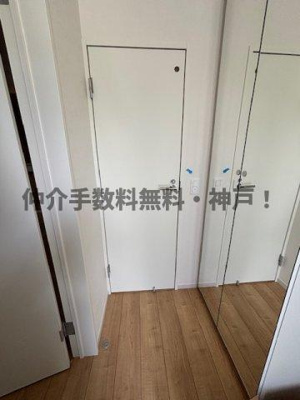 【玄関】 | 神戸市垂水区南多聞台8丁目　新築戸建3号棟　仲介手数料無料！ | 玄関です