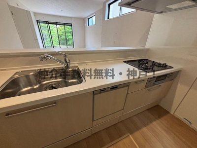 【キッチン】 | 神戸市垂水区南多聞台8丁目　新築戸建3号棟　仲介手数料無料！ | キッチンです