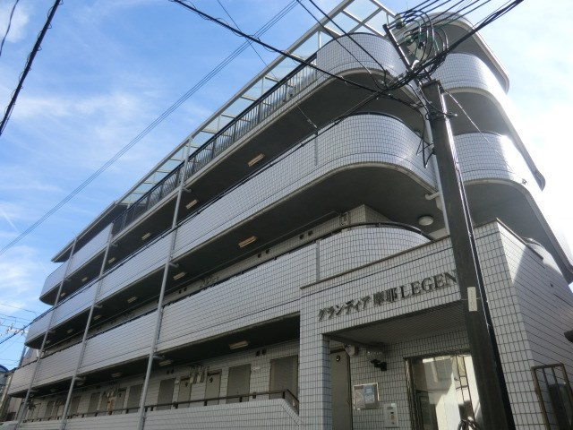 グランディア摩耶LEGENDの外観