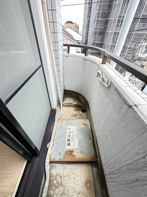 グランディア摩耶LEGENDのバルコニー