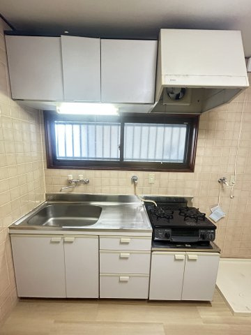 城の下ハイツA棟のキッチン