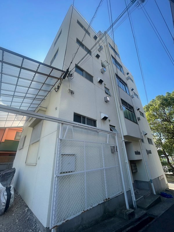 睦マンションの外観