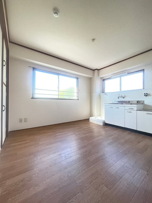 睦マンションの居間・リビング