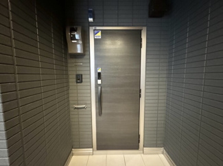 【玄関】 | D-noir